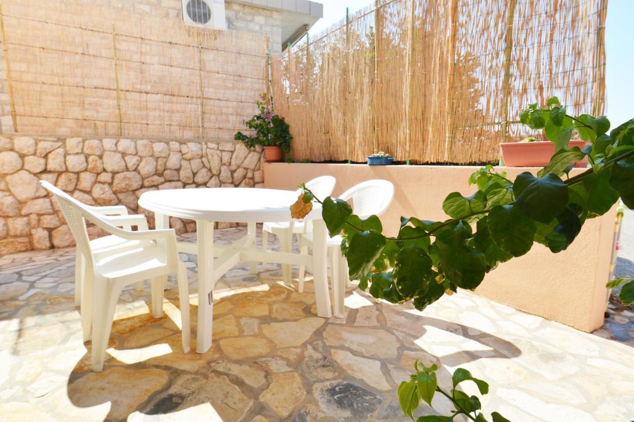 Apartments Barbati Kustici Luaran gambar
