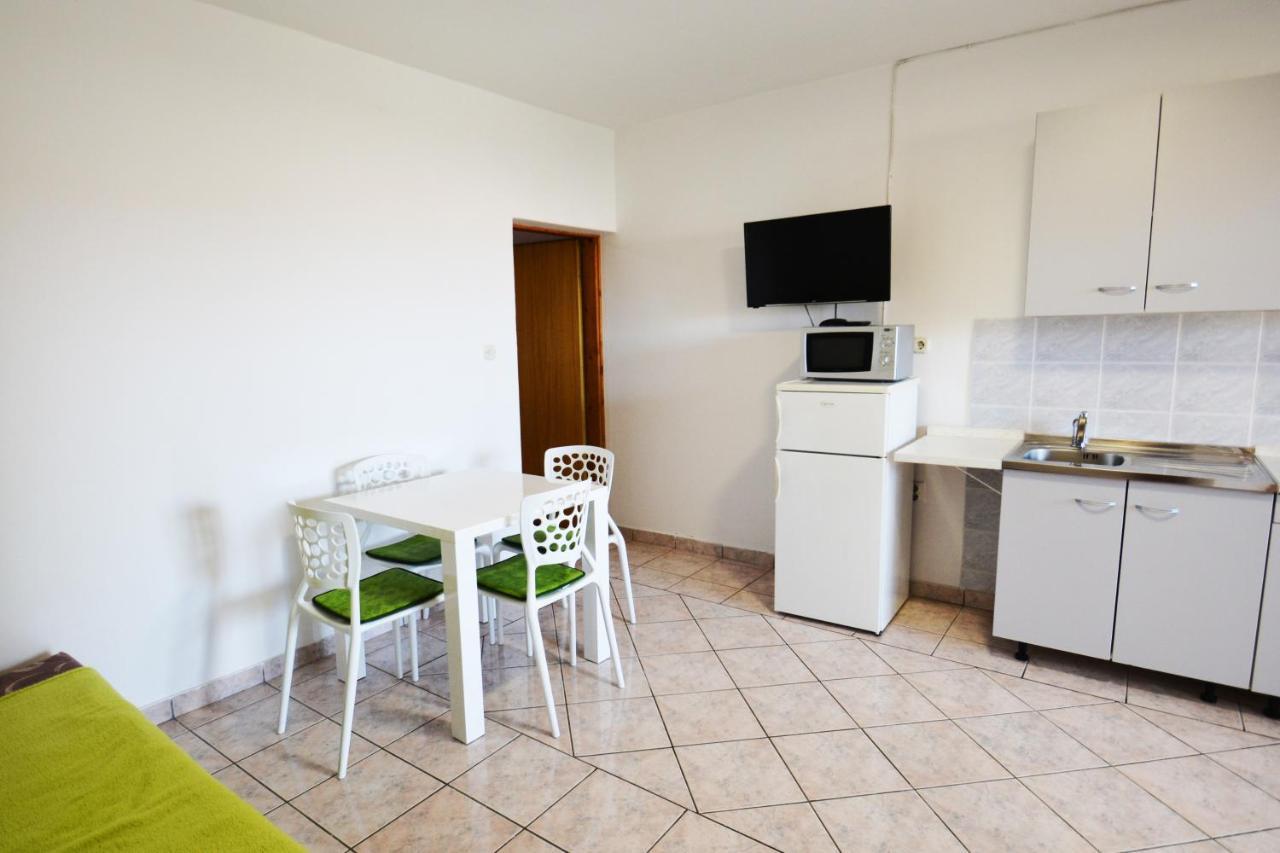 Apartments Barbati Kustici Luaran gambar