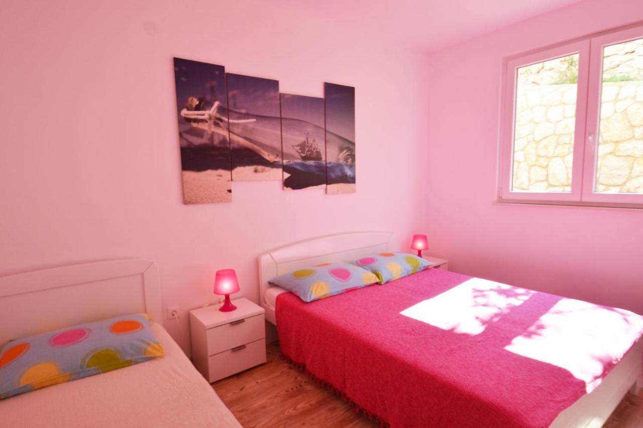 Apartments Barbati Kustici Luaran gambar