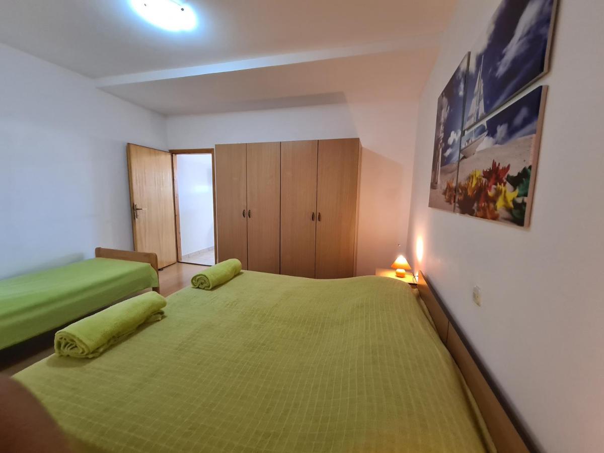 Apartments Barbati Kustici Luaran gambar