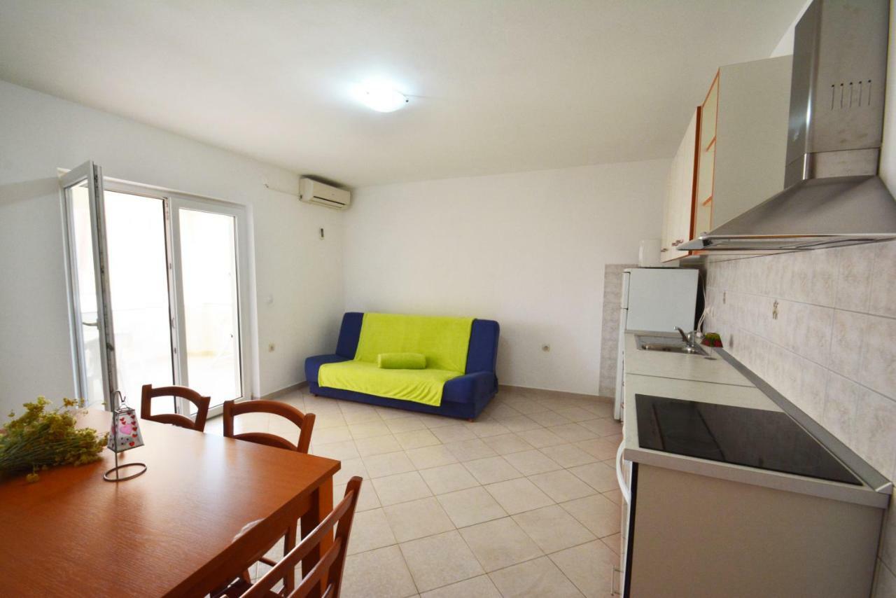 Apartments Barbati Kustici Luaran gambar