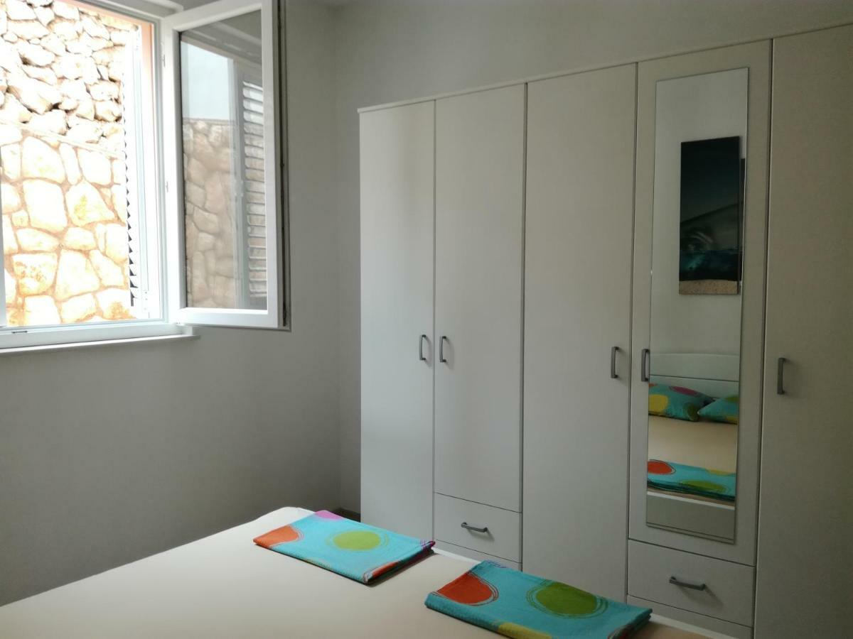 Apartments Barbati Kustici Luaran gambar