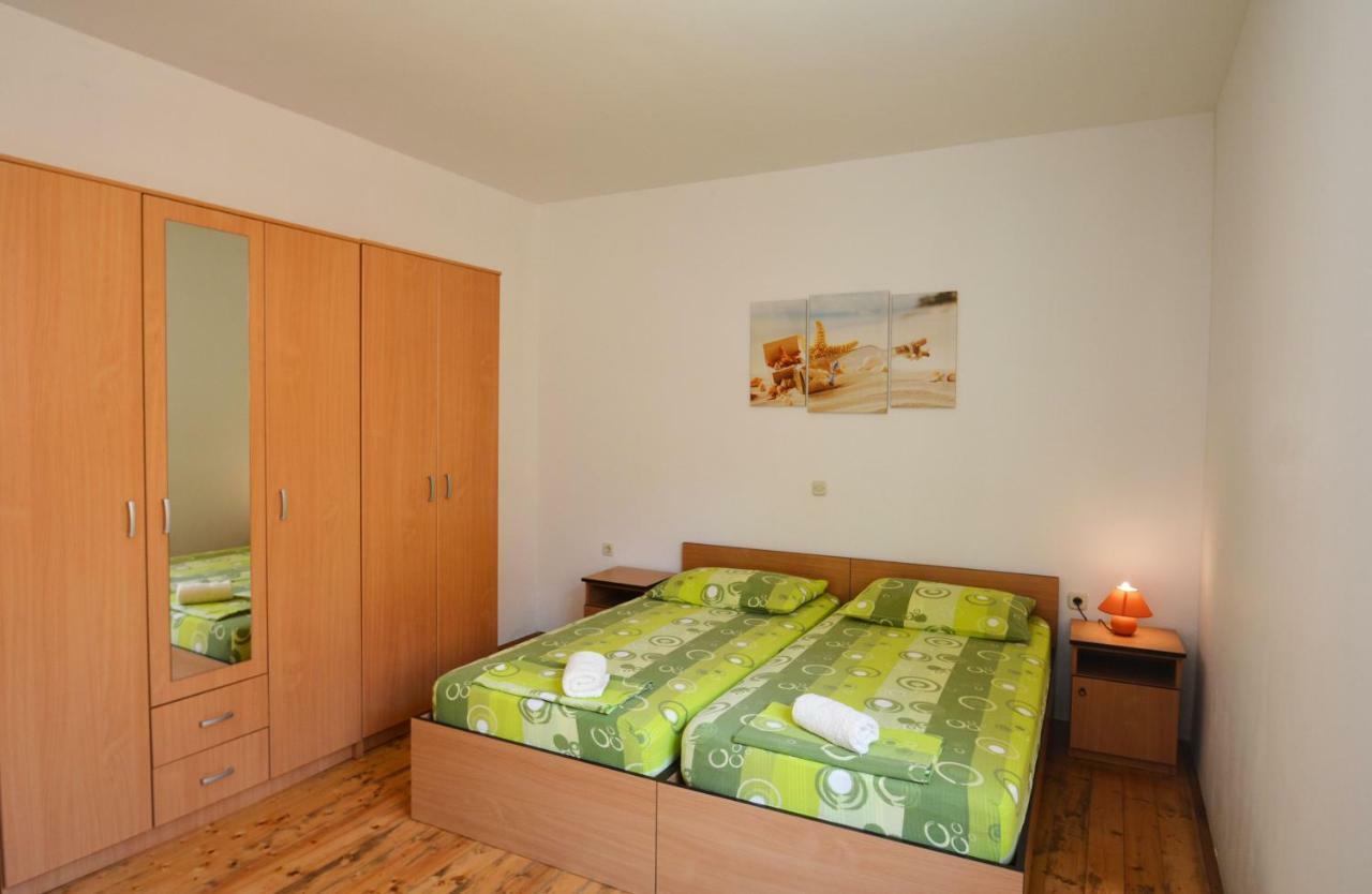 Apartments Barbati Kustici Luaran gambar