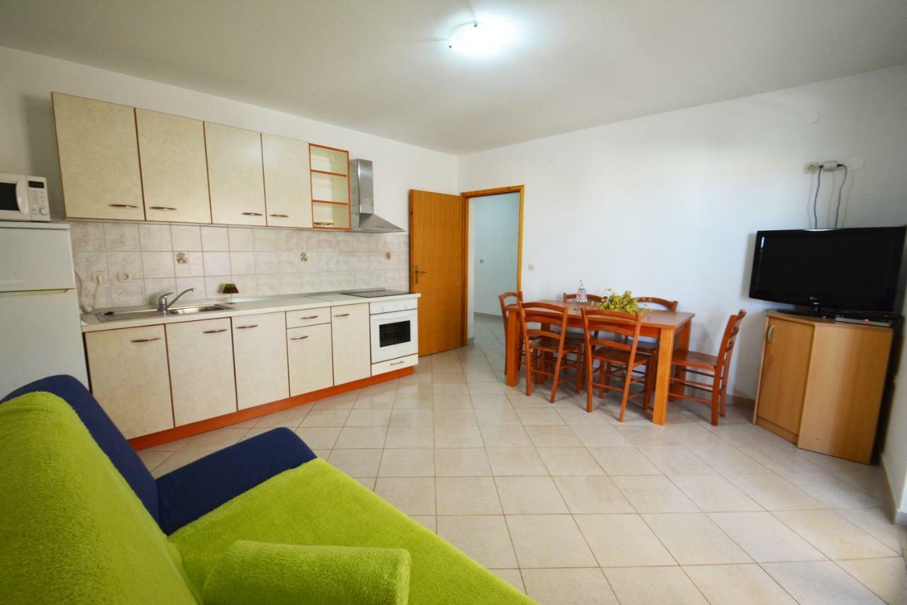 Apartments Barbati Kustici Luaran gambar