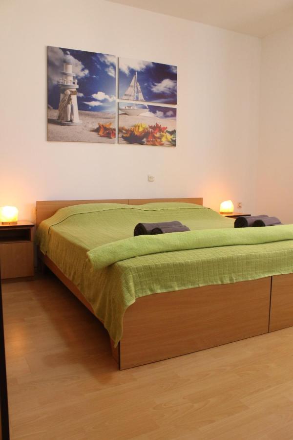 Apartments Barbati Kustici Luaran gambar